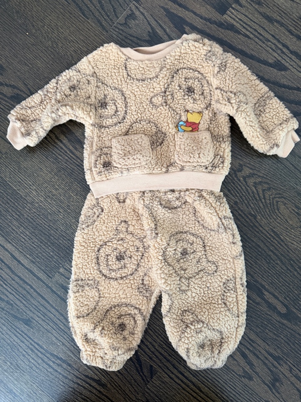 Disney baby Beige Sherpa Baby Set with Winnie the Pooh Patch
